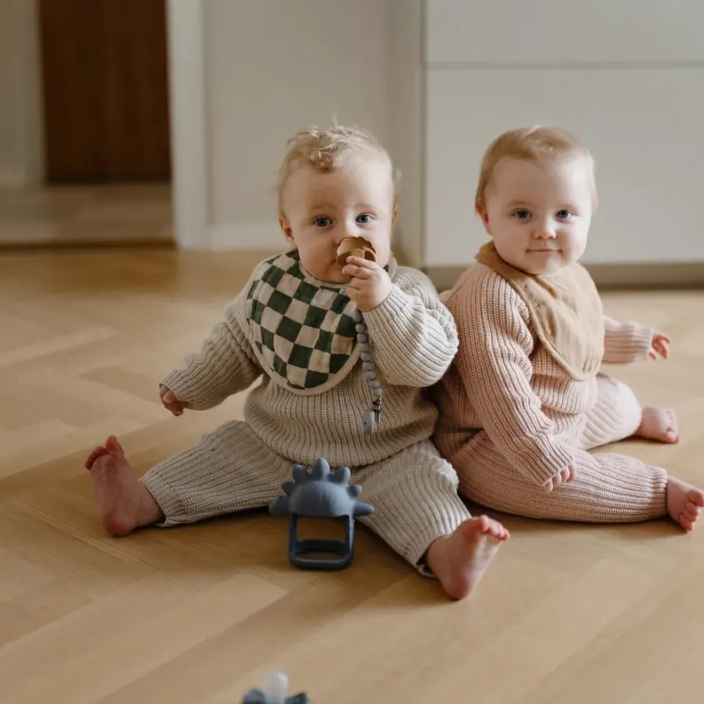 Mushie Bavoirs Vert et Damiers - Clearance