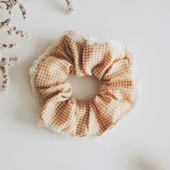 Gentil Coquelicot Chouchou Vichy et Macramé - New