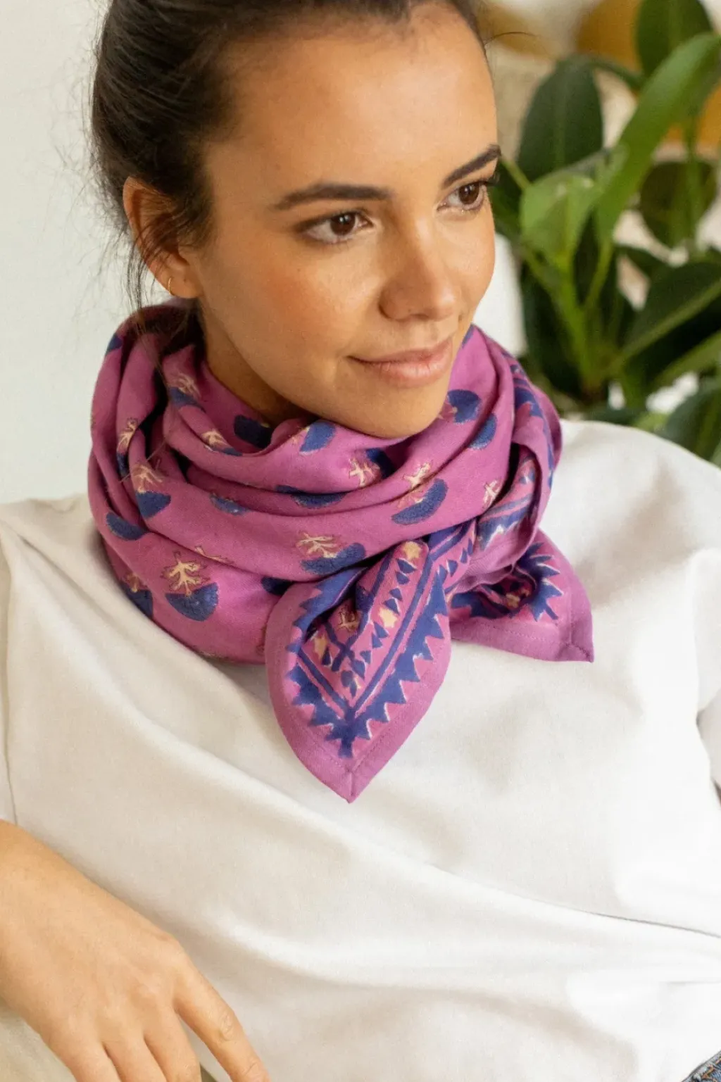 Apaches Collections Foulard Latika Florets Fushia - Sale
