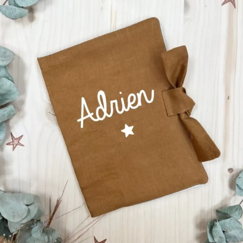 Oh la la Paris Protège Carnet de Santé Personnalisable Lin Camel - Discount