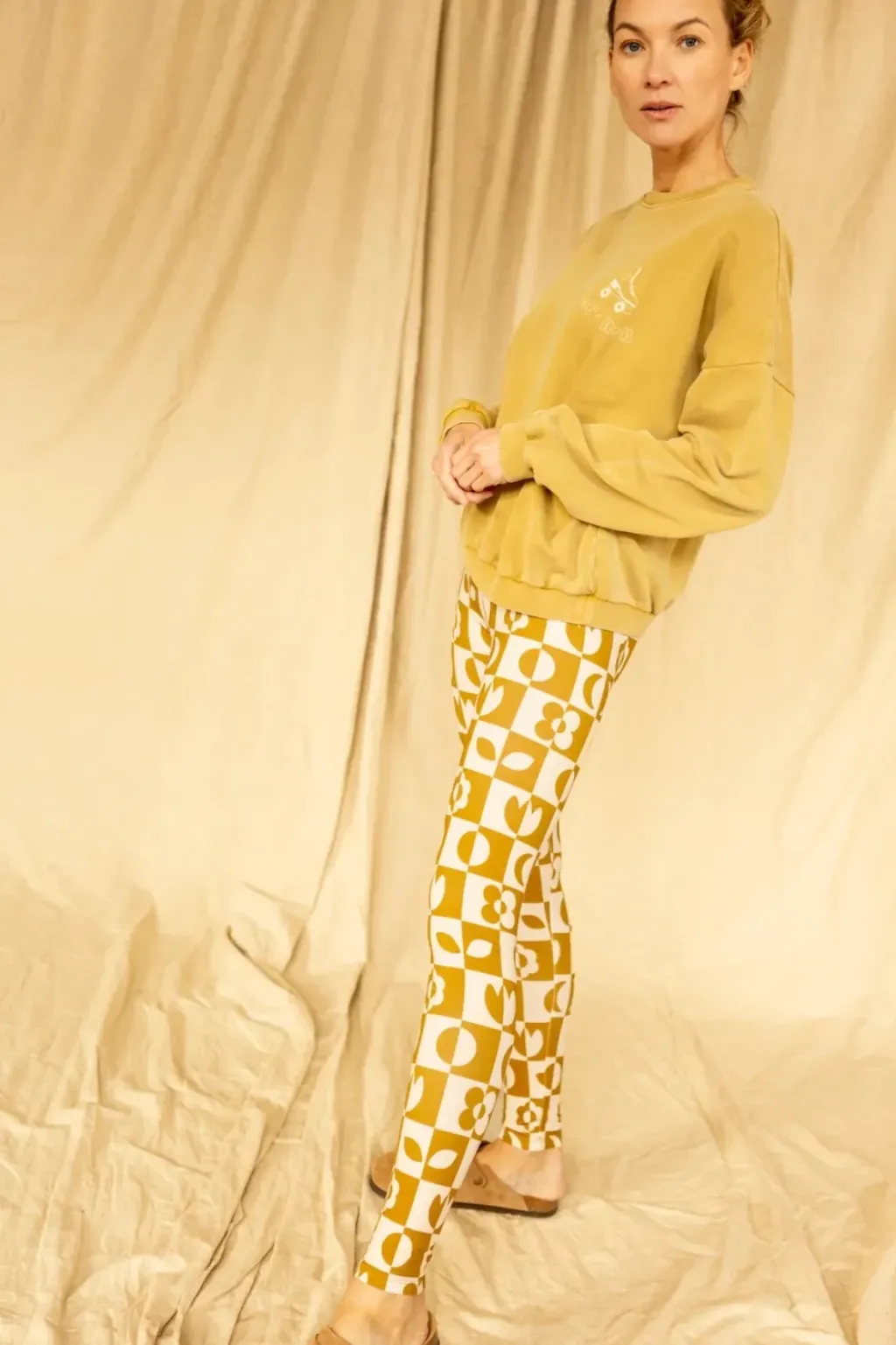 Apaches Collections Sweat Riya Roll Tobacco - Online