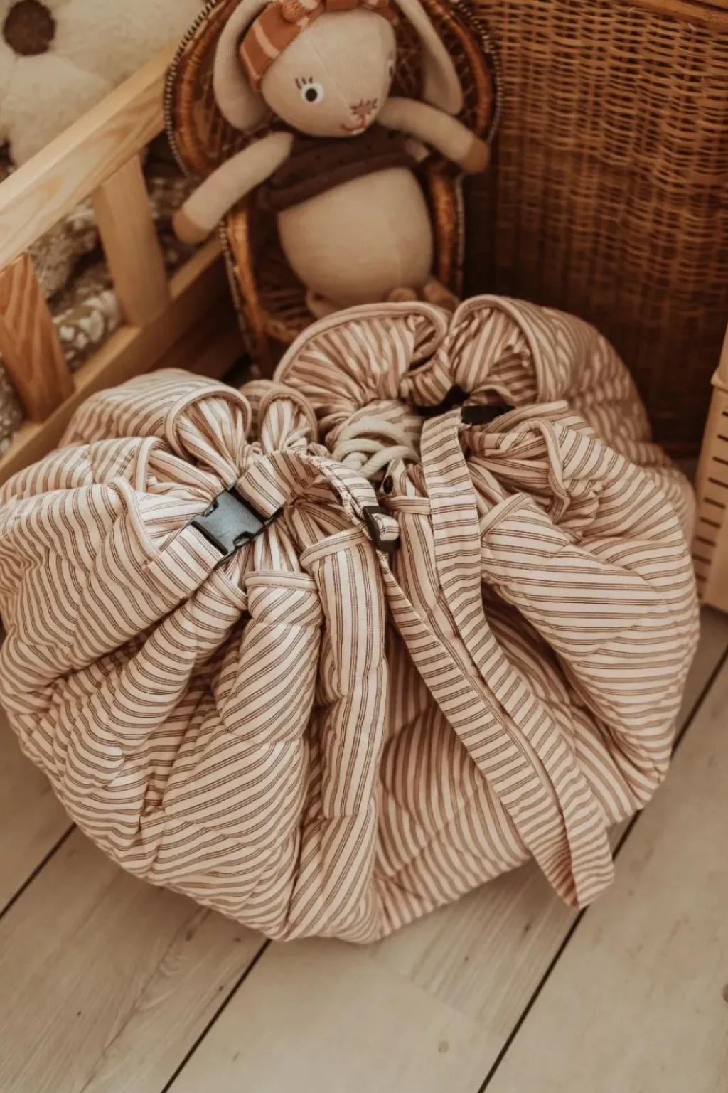 Play and Go Tapis d'Éveil et Sac à Langer Stripes Brown - New