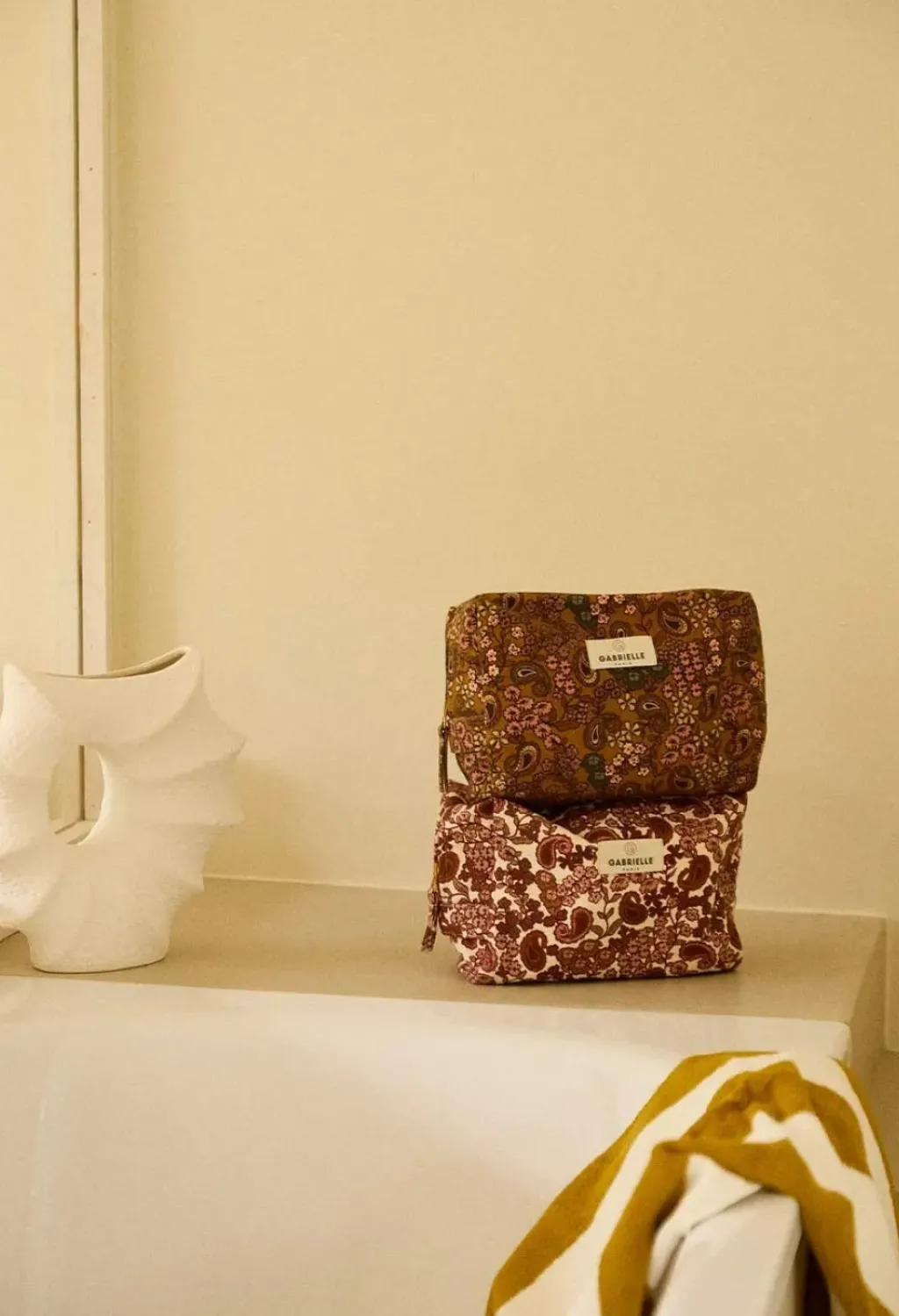 Gabrielle Paris Trousse de Toilette Arabesque Bordeaux - Discount